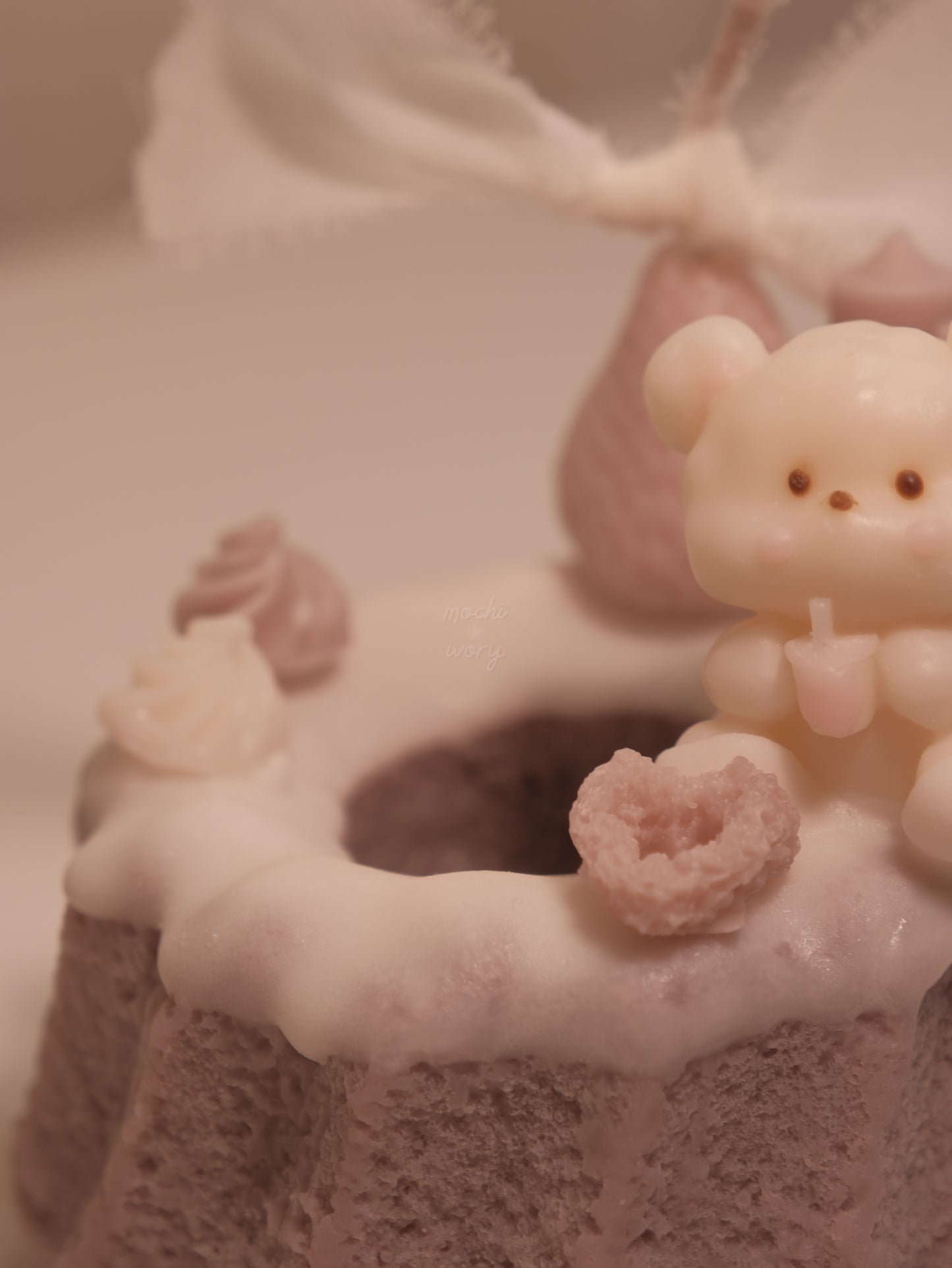 bear bundt cake candle