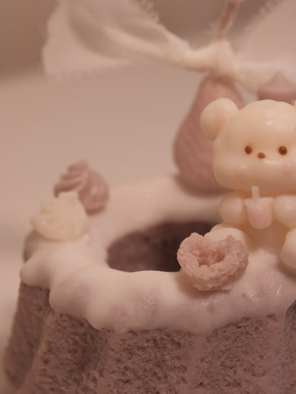 bear bundt cake candle