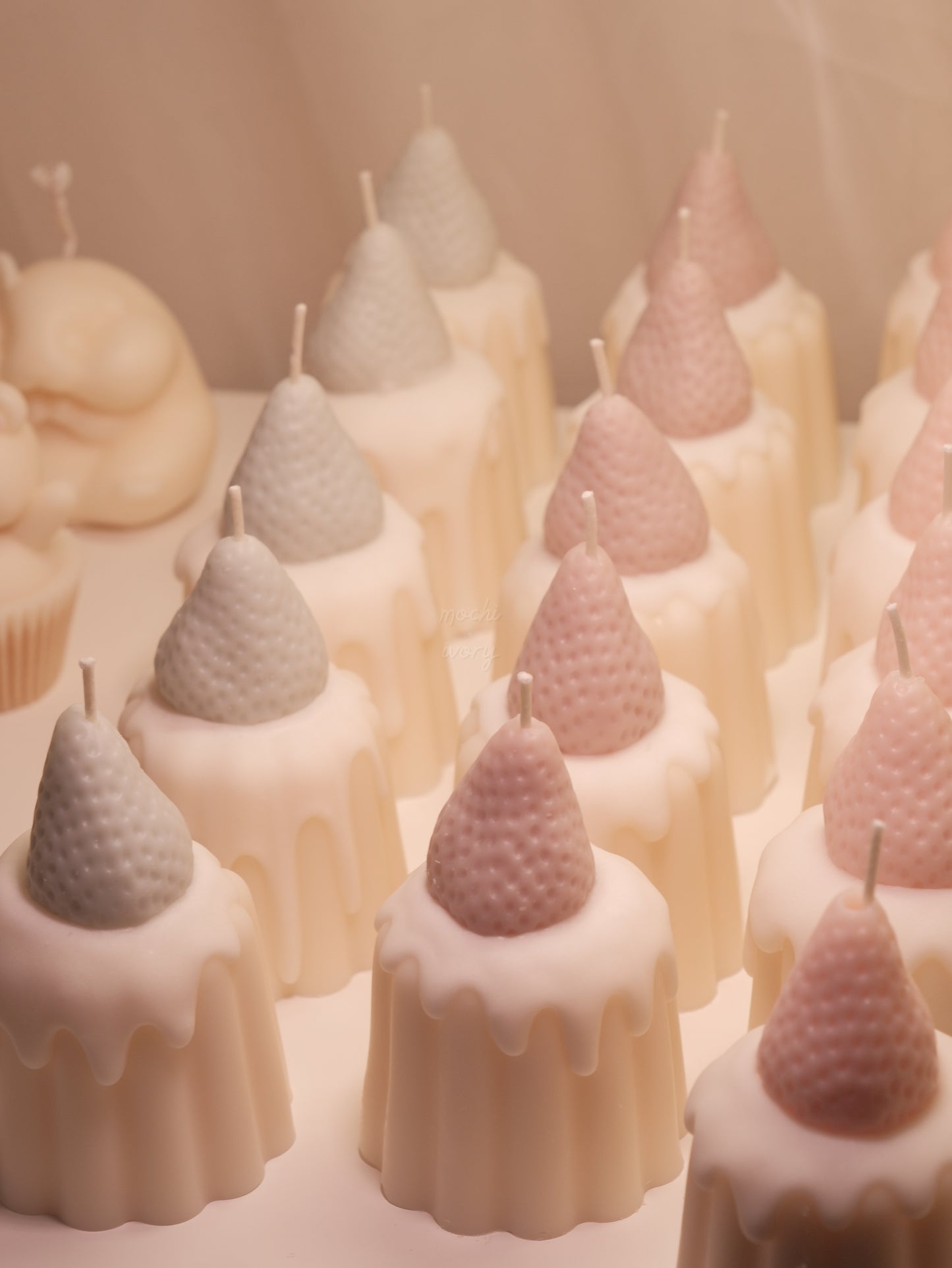 strawberry canelle candle